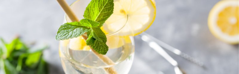 Hugo alkoholfrei im Glas