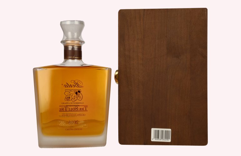 Berta Grappa Tre Soli Tre Grappa Invecchiata 2016 43% Vol. 0,7l in Holzkiste
