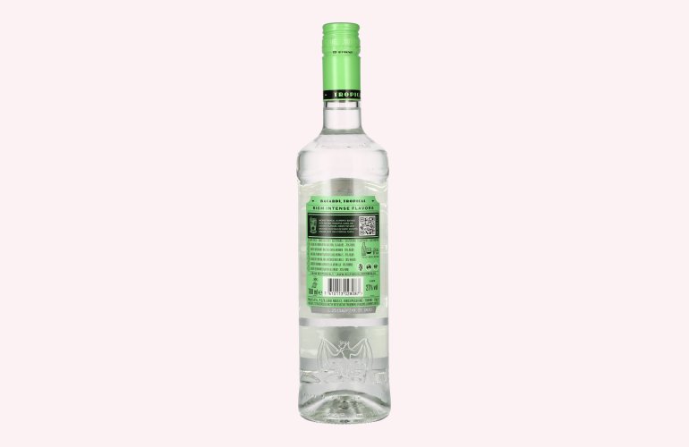 Bacardi TROPICAL Rum And Natural Flavours Liqueur 27% Vol. 0,7l