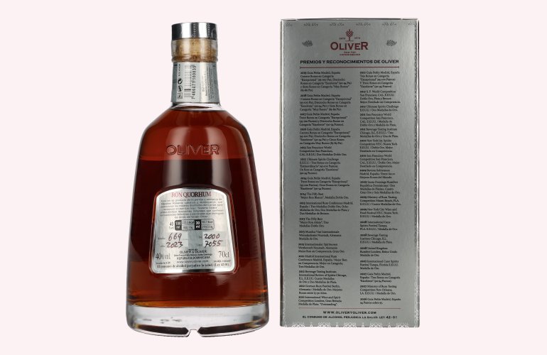 Ron Quorhum 23 Sistema Solera 40% Vol. 0,7l en boîte cadeau