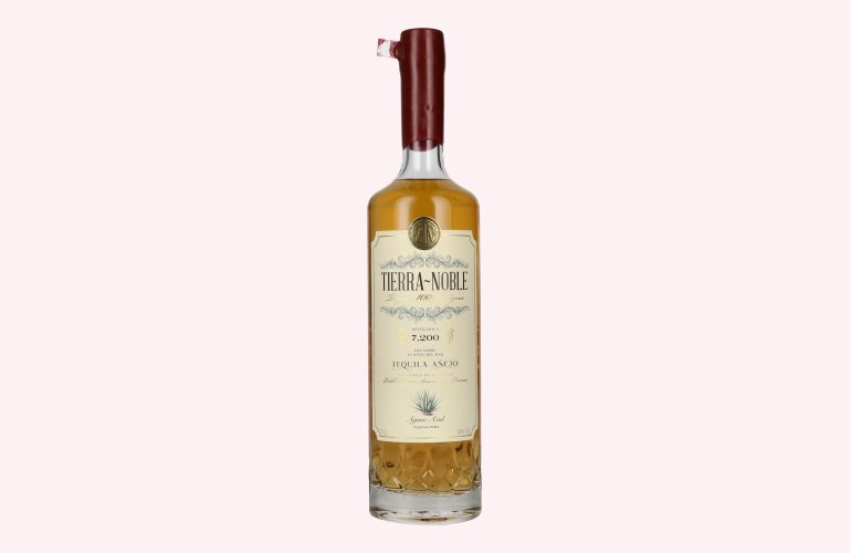 Tierra-Noble Añejo Tequila 100% Agave Azul 40% Vol. 0,7l