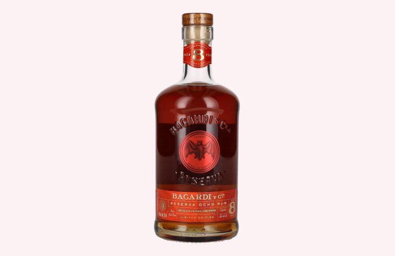 Bacardi 8 Años RESERVA OCHO Sevillian Orange Cask Finish Rum 45% Vol. 0,7l