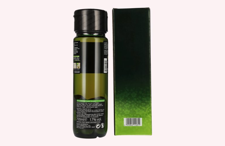 The Choya Extra Years Ume Fruit Liqueur 17% Vol. 0,7l in Geschenkbox