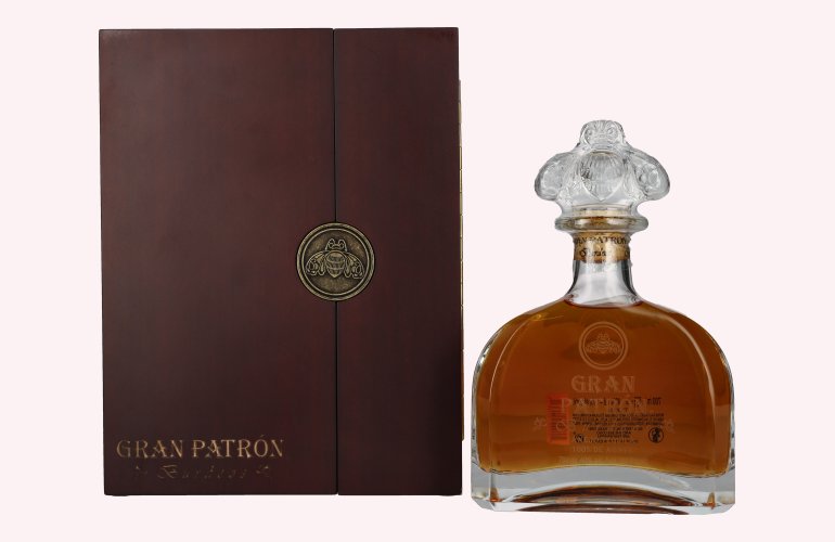 Gran Patrón Tequila BURDEOS Añejo 100% de Agave 40% Vol. 0,7l in Holzkiste