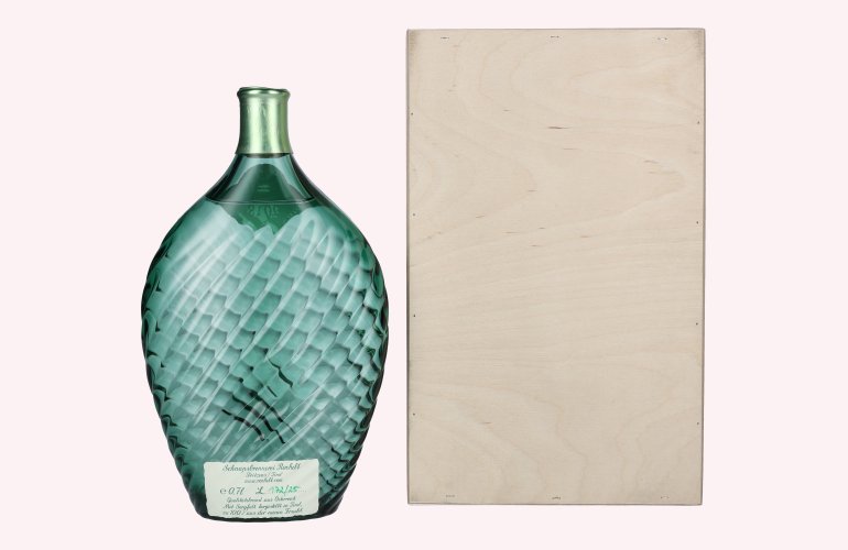 Rochelt Wachauer Marille 2018 50% Vol. 0,7l in Holzkiste