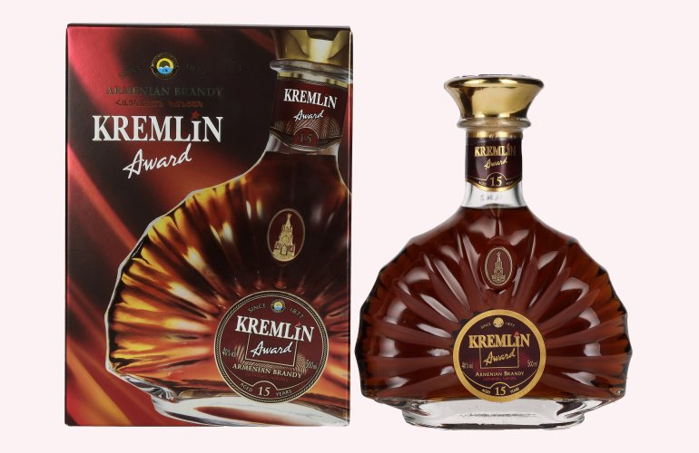 Kremlin Award 15 Years Old Armenian Brandy 40% Vol. 0,5l in Giftbox