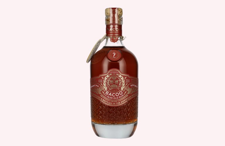 Bacoo 7 Years Old Rum 40% Vol. 0,7l