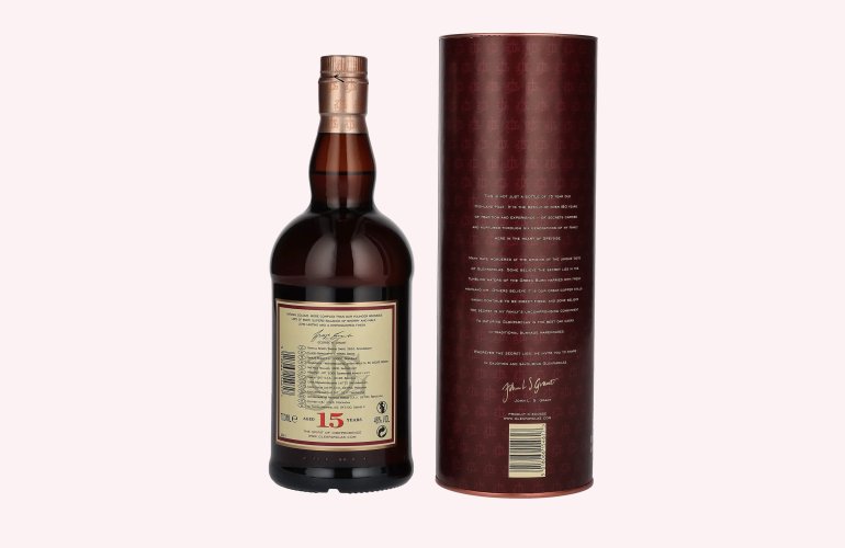 Glenfarclas 15 Years Old Highland Single Malt Scotch Whisky 46% Vol. 0,7l in Giftbox