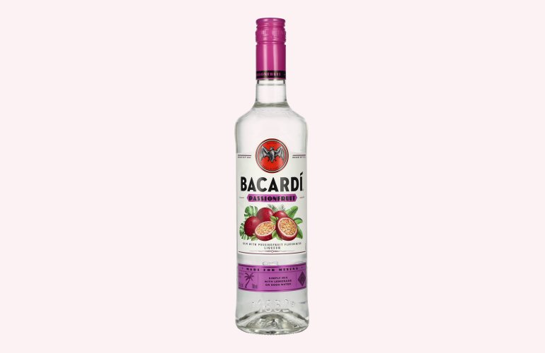 Bacardi PASSIONFRUIT Rum With Natural Flavors 27% Vol. 0,7l
