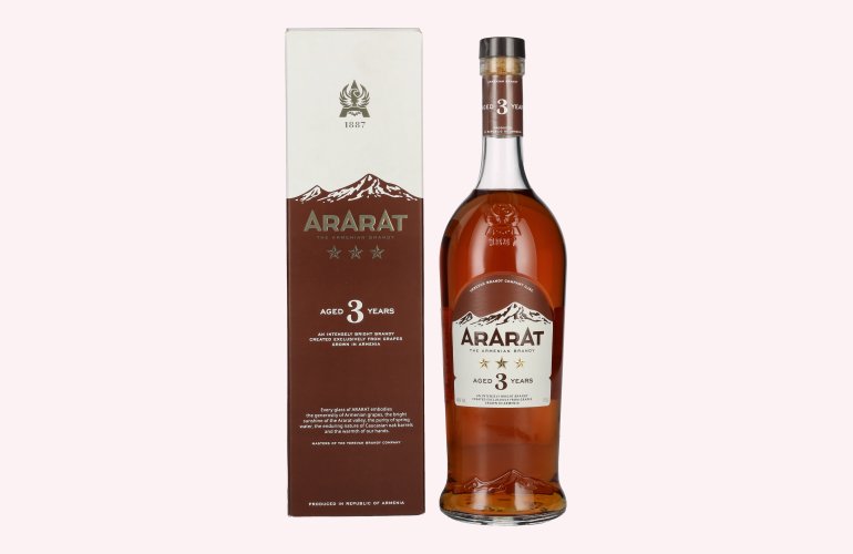 Ararat 3 Years Old 40% Vol. 0,7l in Geschenkbox