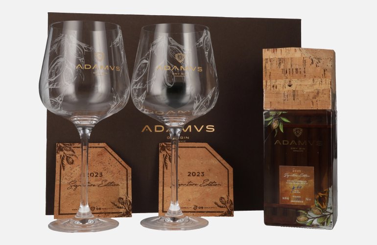 Adamus Dry Gin Organic Signature Edition 2023 44,4% Vol. 0,7l in Geschenkbox mit 2 Gläsern & Kork Untersetzer
