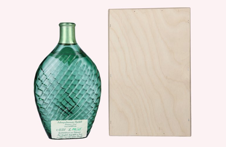 Rochelt Gravensteiner 2015 50% Vol. 0,35l in Holzkiste