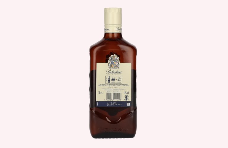Ballantine's FINEST Blended Scotch Whisky 40% Vol. 0,7l